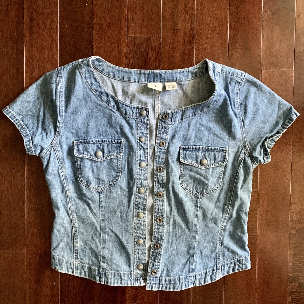 90's Boxy Vintage Denim Shirt Baby Tee Medium